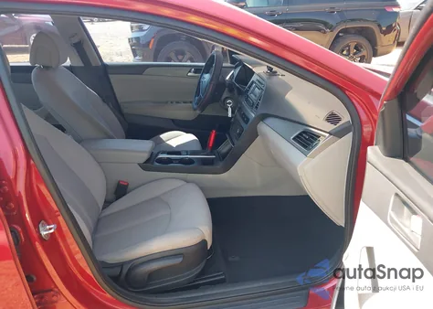 2017 Hyundai Sonata из США, поврежденный, VIN 5NPE24AF2HH447552